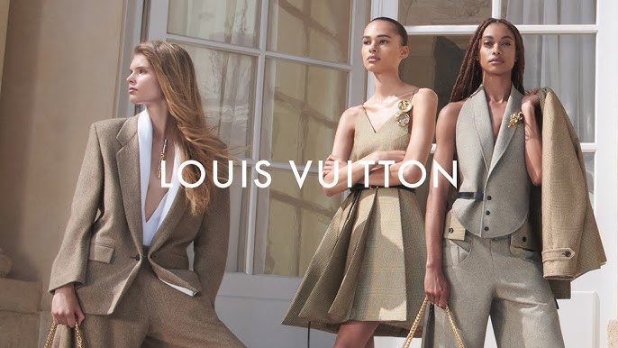 Playlist] An hour shopping at LOUIS VUITTON 