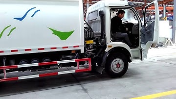 Dongfeng right hand drive garbage compactor truck wechat/whatsapp/viber:86-13635733504
