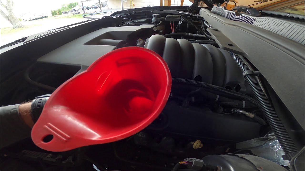 2014-2018 Chevy Silverado Oil Change - YouTube