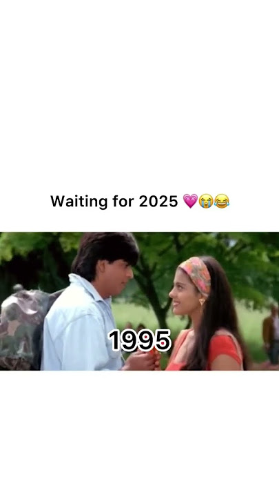 SRK and Kajol fans are waiting 💗😂 #ddlj #dilwale #srk #kajol #bollywood