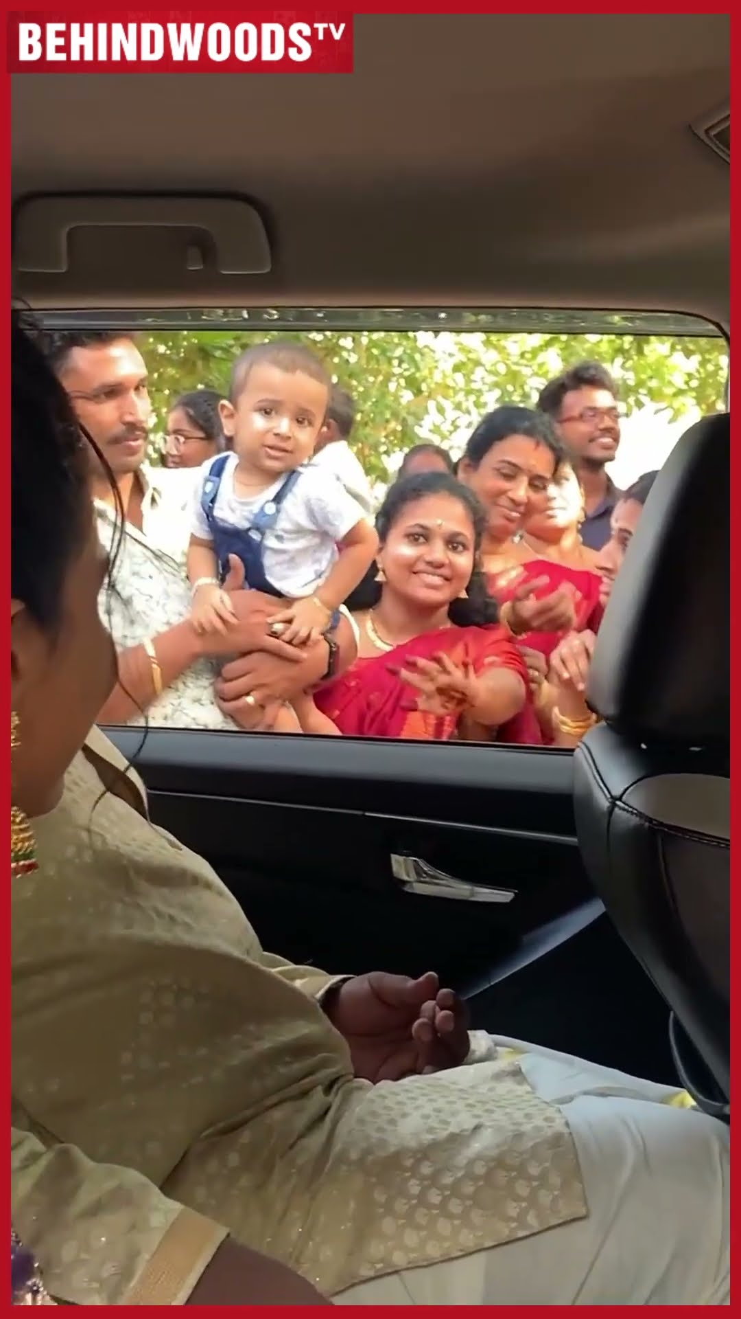 'சித்தி என்ன விட்டு போகாத..' ? கண்கலங்க வைத்த சுட்டி குழந்தையின் ஏக்கம் ❤️