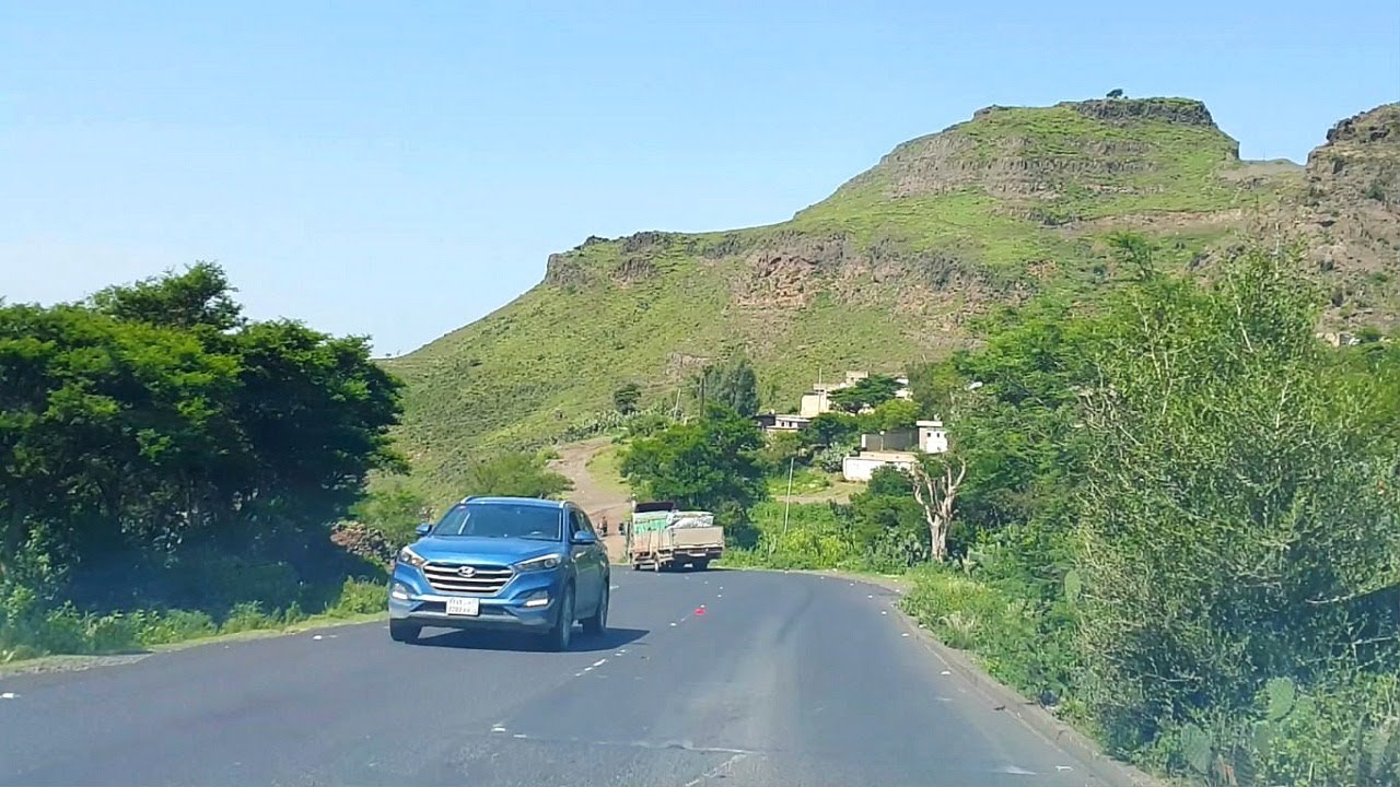 مسافرين ارض اليمن - اقوا اغنية يمانيه- خاصة للمغتربين اأسمع