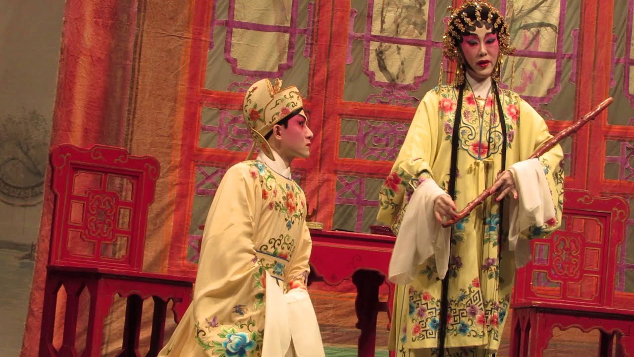 謝國璋先生與鄭詠梅小姐演出獅吼記之跪池！