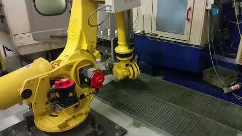 fanuc r2000 at imold workpiece handling with ROS industrial
