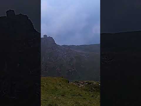 КАВКАЗ ЗАХВАТЫВАЕТ СВОЕЙ КРАСОТОЙ 🥰🥰😍 #кавказ #жизнь #кемпинг #выживание