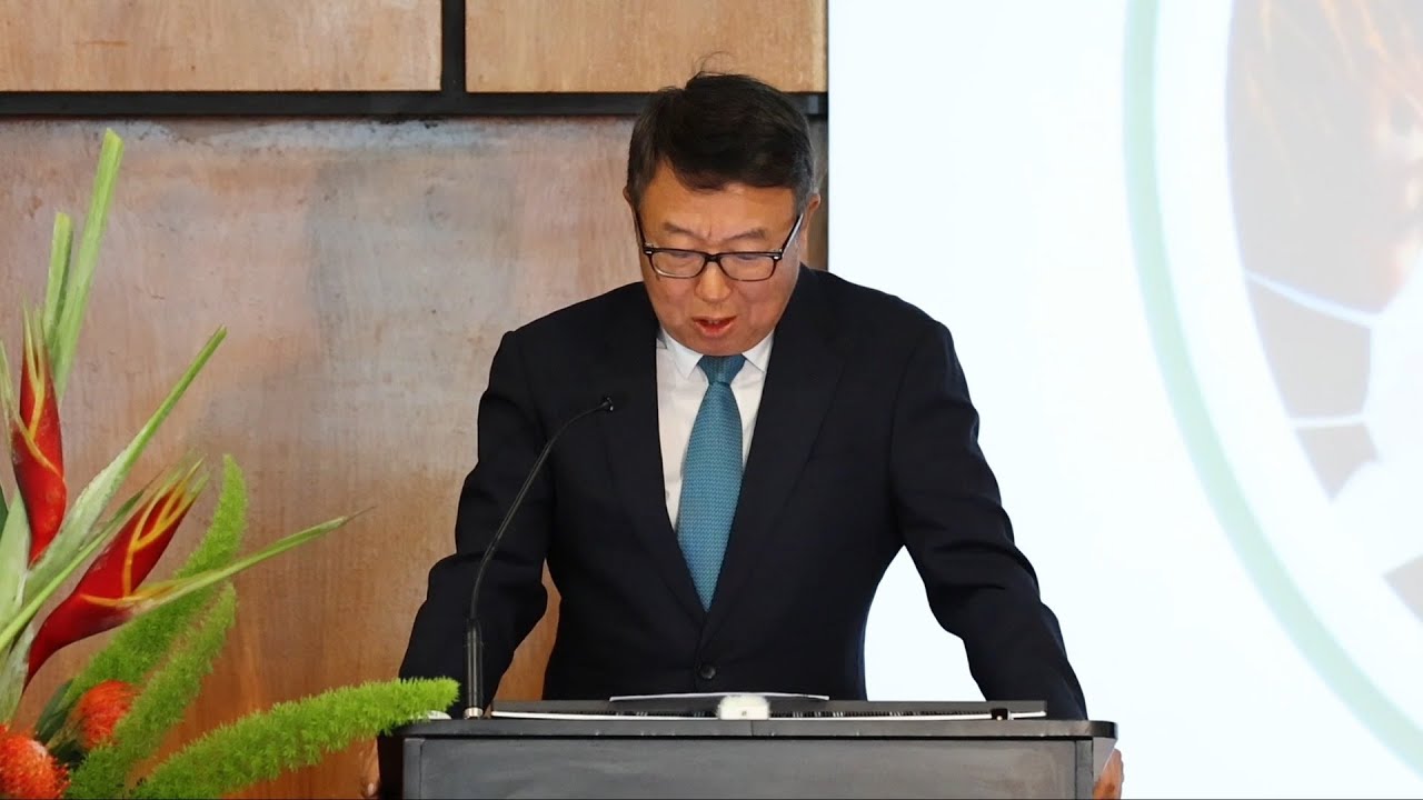 H.E. Ambassador Wu Peng Addresses the South Africa-China Young Scientist Symposium