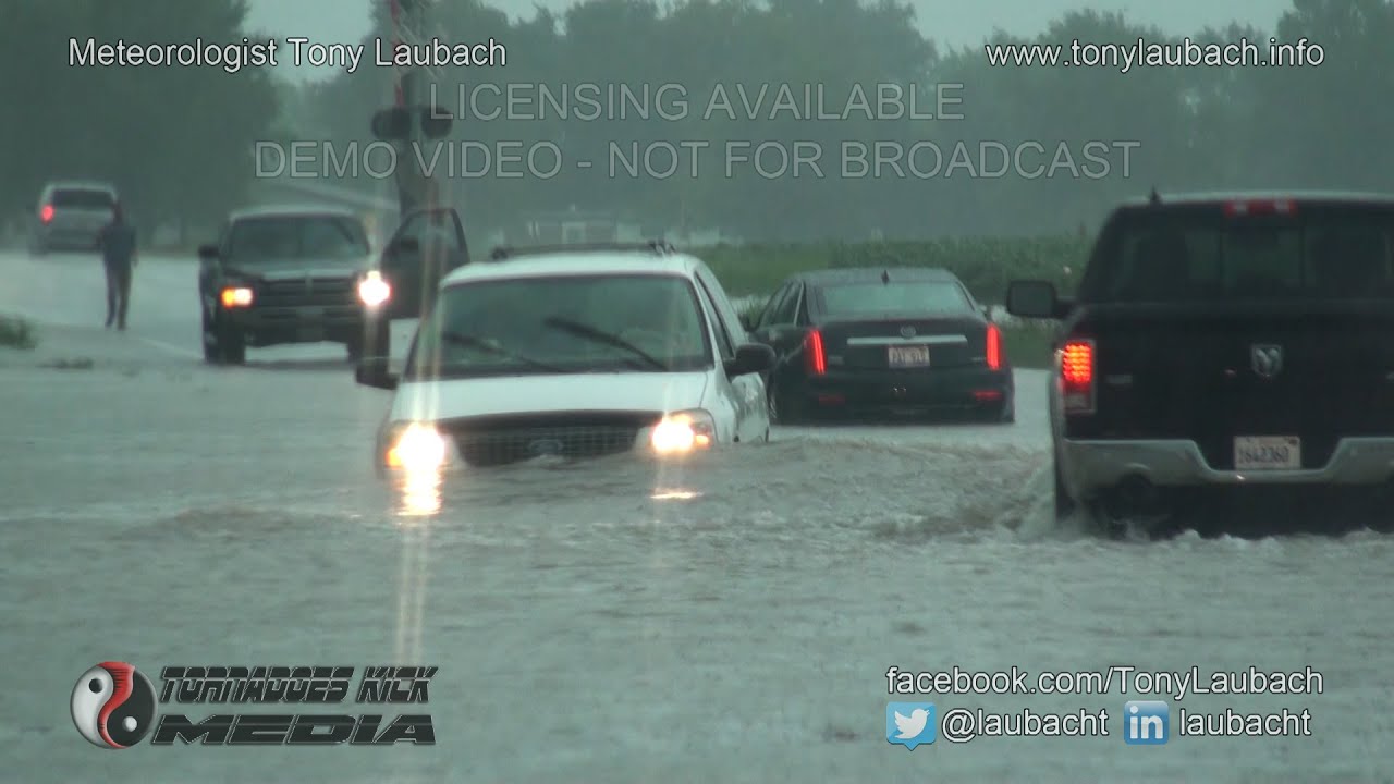 Incredible Flash Flood Closes Illinois Highway 8/13/2016 Tamaroa, IL