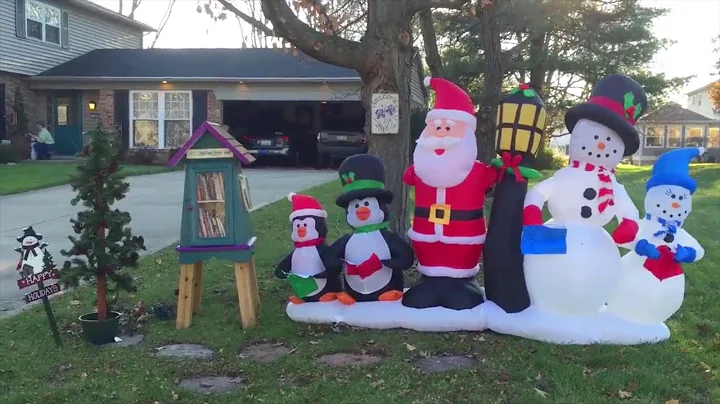 How to Set Up a Christmas Inflatable Yard Decoration