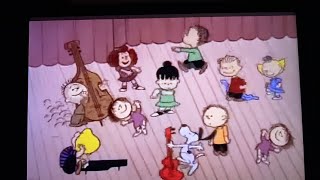 Linus & Lucy in Peanuts Gang Dancing Video Clip #523
