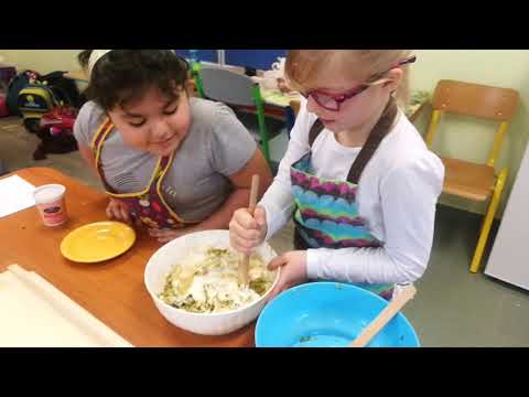 Video: Jak Vařit S Dětmi