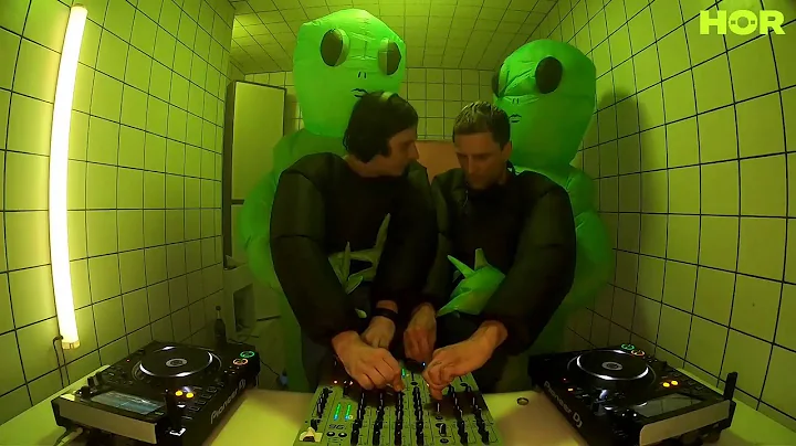 aufnahme + wiedergabe Showcase - STROAKE / September 8 / 8pm-9pm