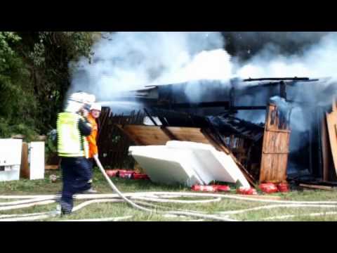 feuerwehr münchen Schuppenbrand in Metzdorf