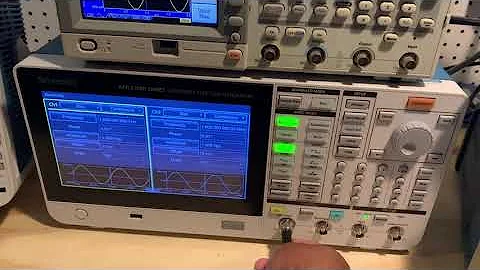 50 Ohms Output Impedance on Function Generators