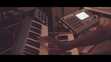 Testing the Moog Minitaur Bass Synth