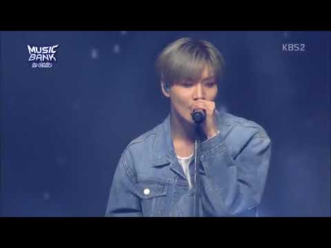 Taemin (태민)  Despacito MUSIC BANK IN CHILE emitido por KBS el 11.04.2018