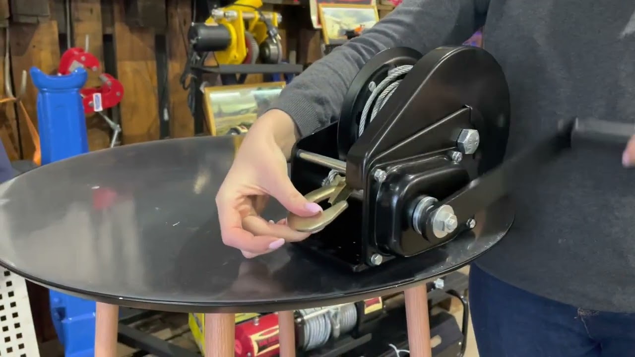 Лебідка ручна Dragon Winch DWK-O 18 HD 810 кг 10 метрів