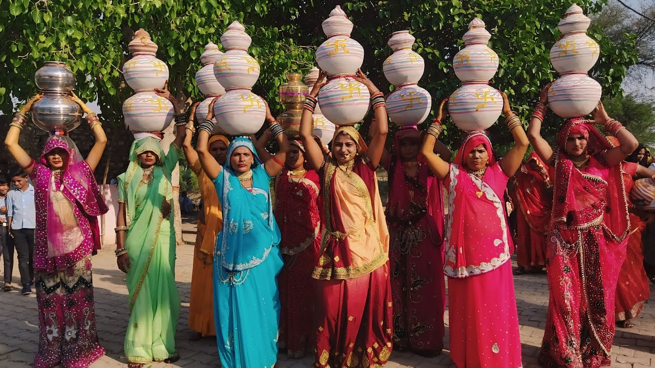 उच_लाई_बेवड़ो_बिसर_आई_गजरो_(निर्मल कटारा) सोंग best song_2024