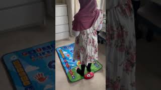 Alhamdulillah My Daughter Is Enjoying Salah So Much This Prayer Mat😍 #Shorts
