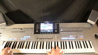 Video thumbnail of "Andy & Lucia - Ile godzin ma ta noc - cover keyboard | Yamaha TYROS 5"