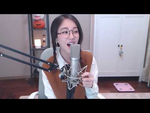 雙馬尾正妹 馮提莫翻唱 【月光】1080p HD｜ Moonlight cover Teemo Feng