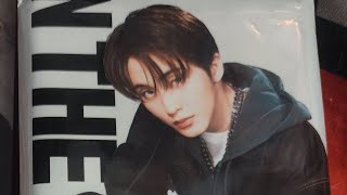 NCT 127 WALK CHARACTER CARD PACK MARK VERSION UNBOXING - YouTube