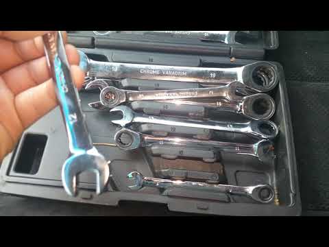 Video: Wrench Set: Overview Of Locksmith Tool Sets With Torque Wrench And Ratchet Wrenches