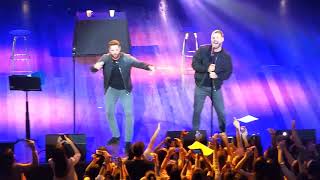 WHEN YOU&#39;RE LOOKING LIKE THAT (WESTLIFE) (Boyzlife | 2017 Momentum Live MNL)