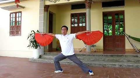 Dưỡng sinh song quạt - Đảng đã cho ta một mùa xuân