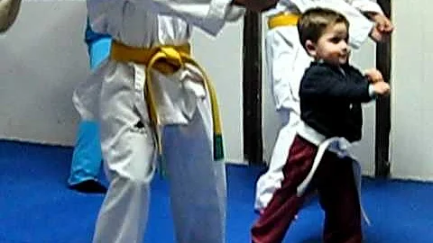 TAEKWONDO WTF VALENTIN BERMUDEZ DE 2 AOS FUTURO CA...