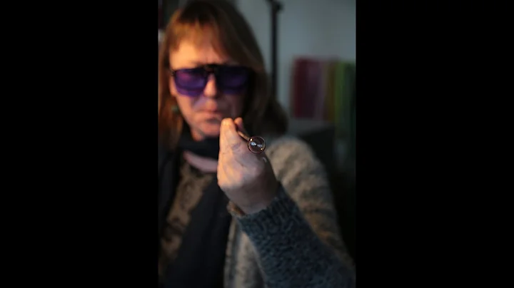 15h20   Christine Kozlowski, artiste du verre