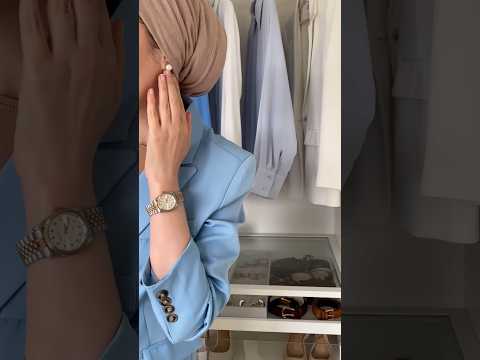 سترة سمائي وبنطلون بيج Stylish اكسبلور Fashion Outfitideas Explore Outfit ترند Modestfashion 