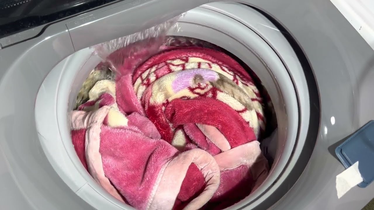 Lavadora Midea 13 Kg - Cobertor casal