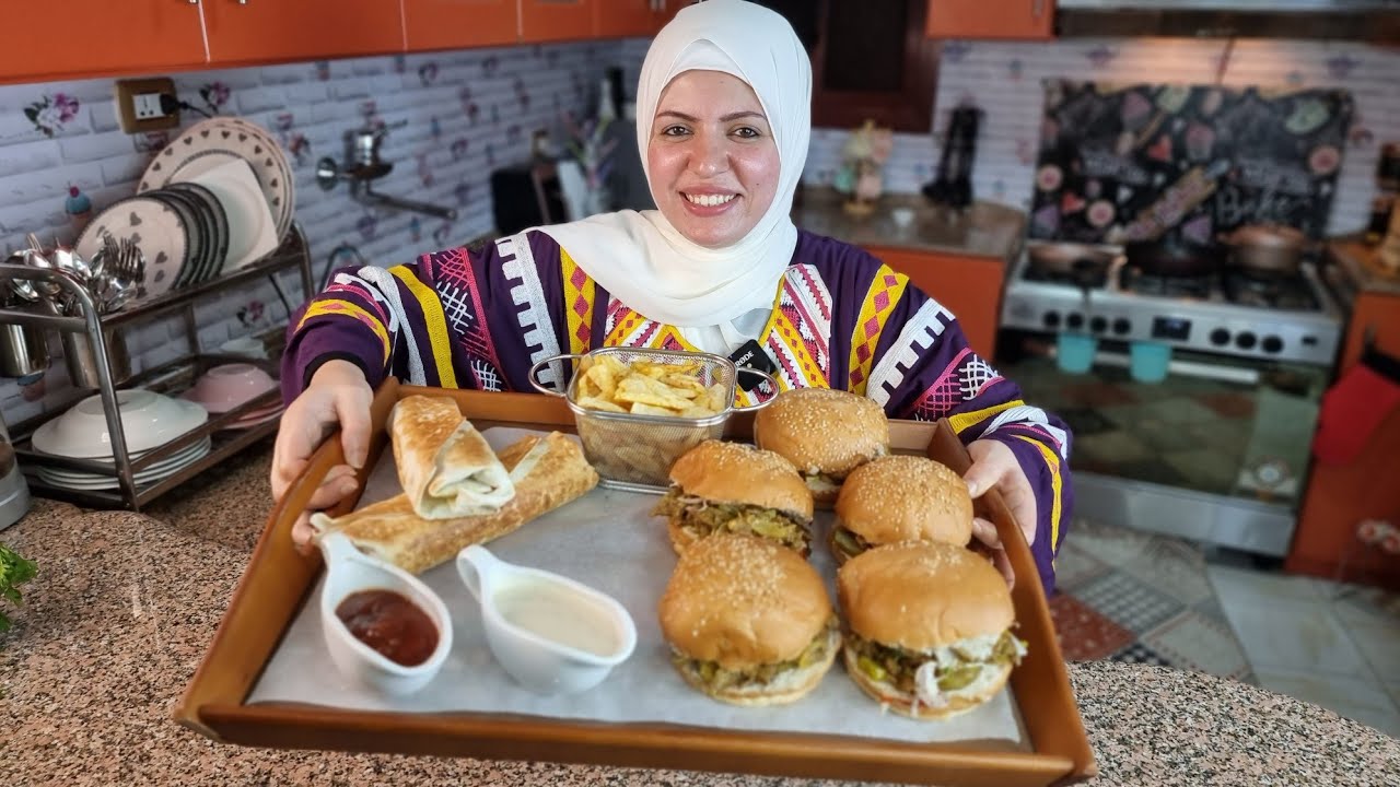 ساندوتشات  الشاورما علي الطريقة المصرية اللي ابهرت ضيوفي