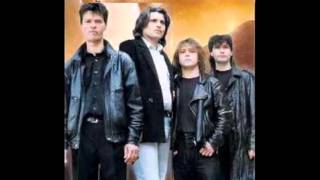 Download Lagu Tripati na Den - Give It Up (live 1993) MP3