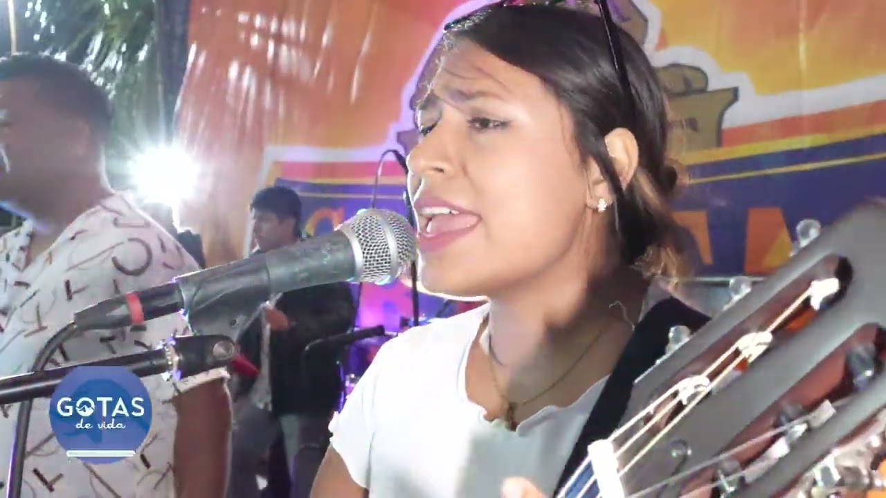 MIX DINA  - LOS BANCES DE PUCALA ( EN VIVO )