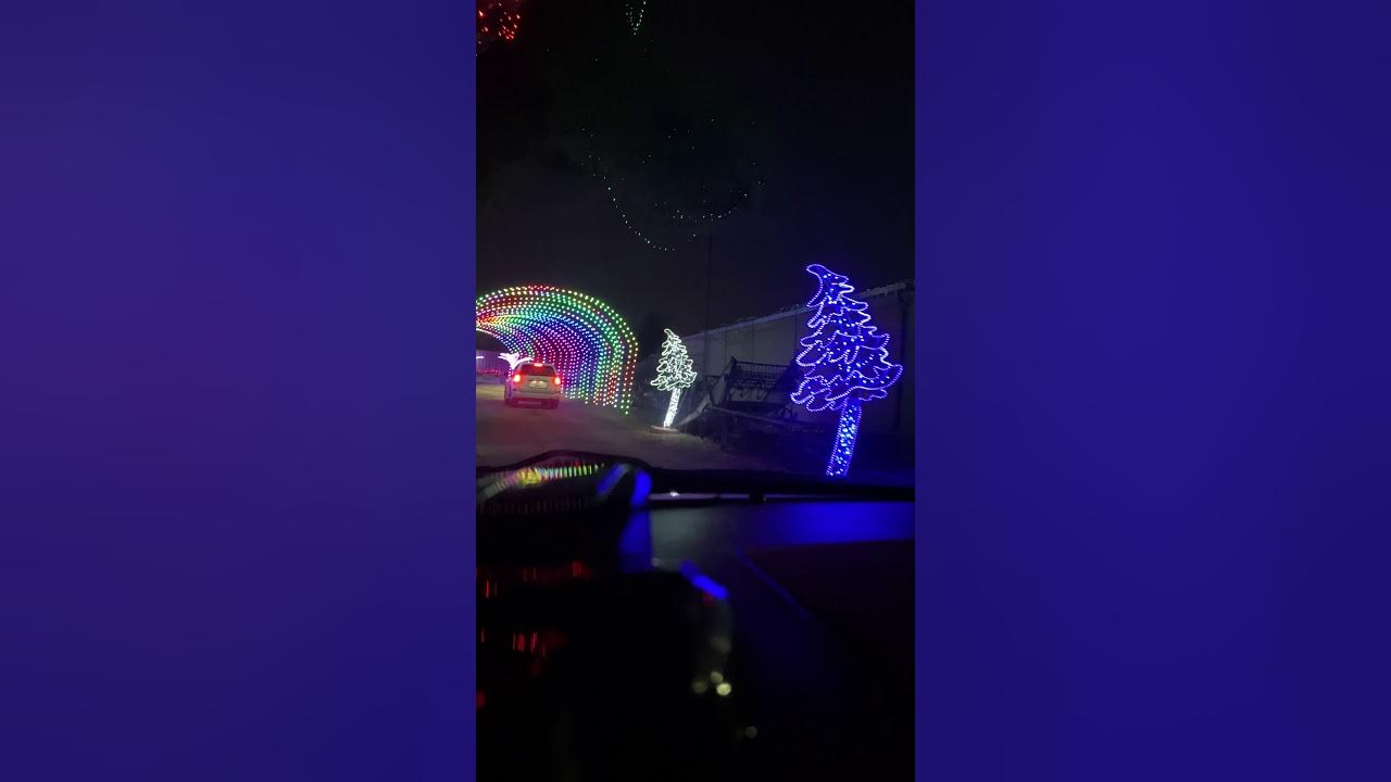 Xmas lights / Luces de navidad Bakersfield Christmas Town 2020 YouTube