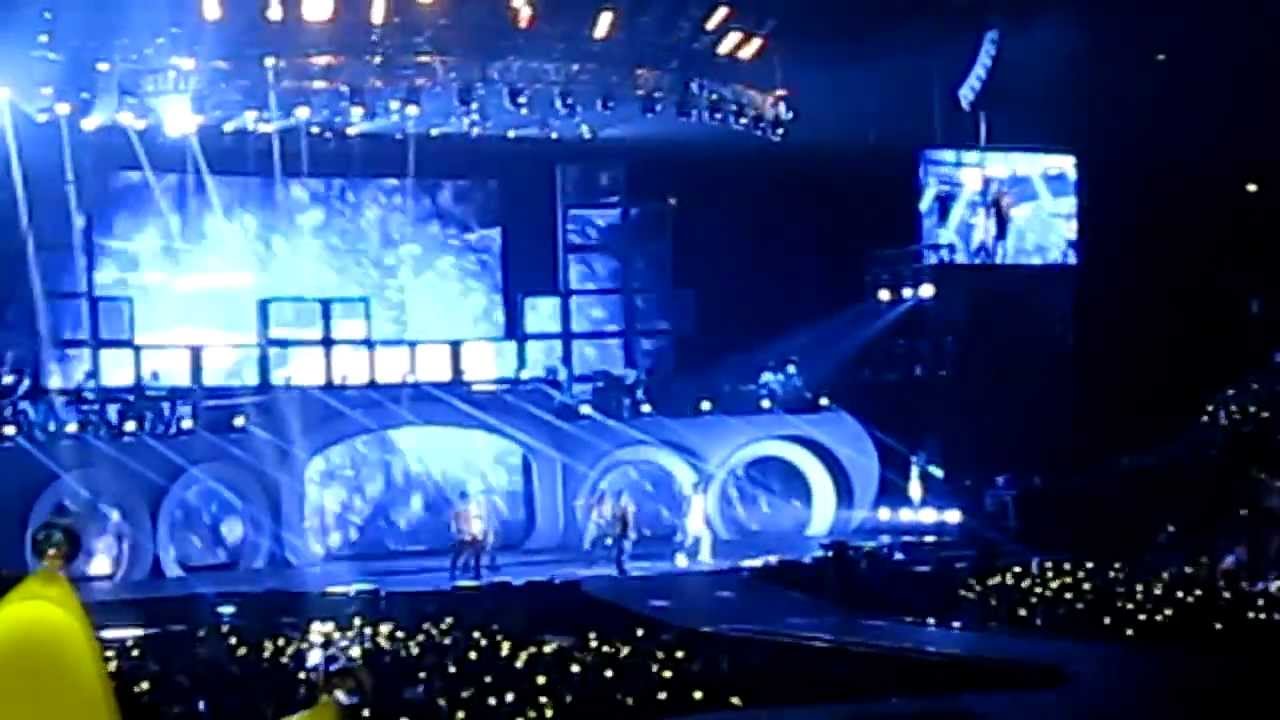 Big Bang Blue Performance - November 3rd, Anaheim, Alive Tour