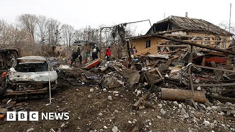 120 Russian missiles target Ukrainian cities in fresh strikes – BBC News