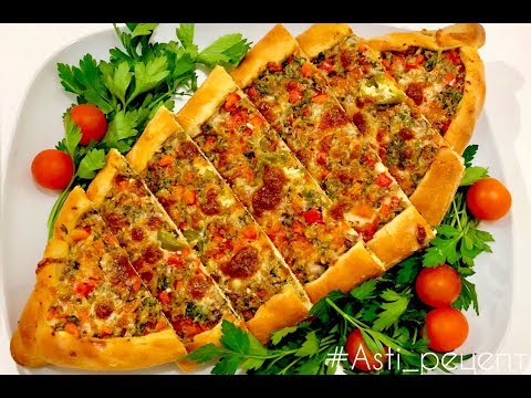 Video: Kako Kuhati Tursku Pide Pizzu S Mljevenim Mesom U Obliku čamca: Korak Po Korak Recept