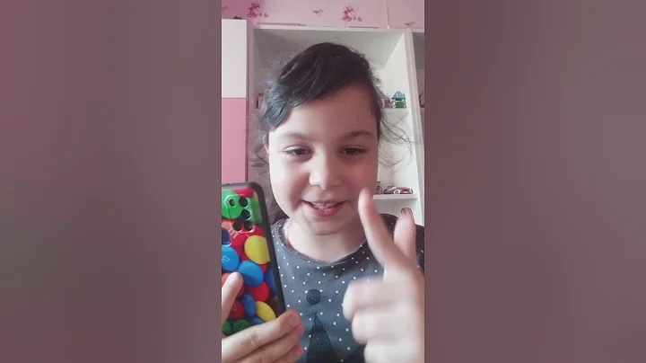 Prezentm camera lui Elisa