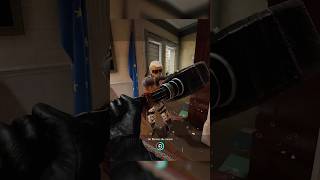 Il Ne Fallait Pas Me T-Bag