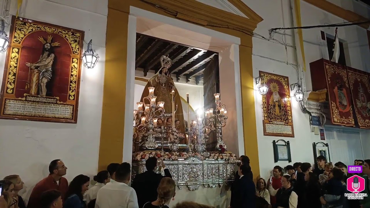 Salida Procesional Santa Maria Reina de Todos los Santos