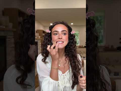 Letting TikTok choose my makeup based on my ethnicity 🇮🇹