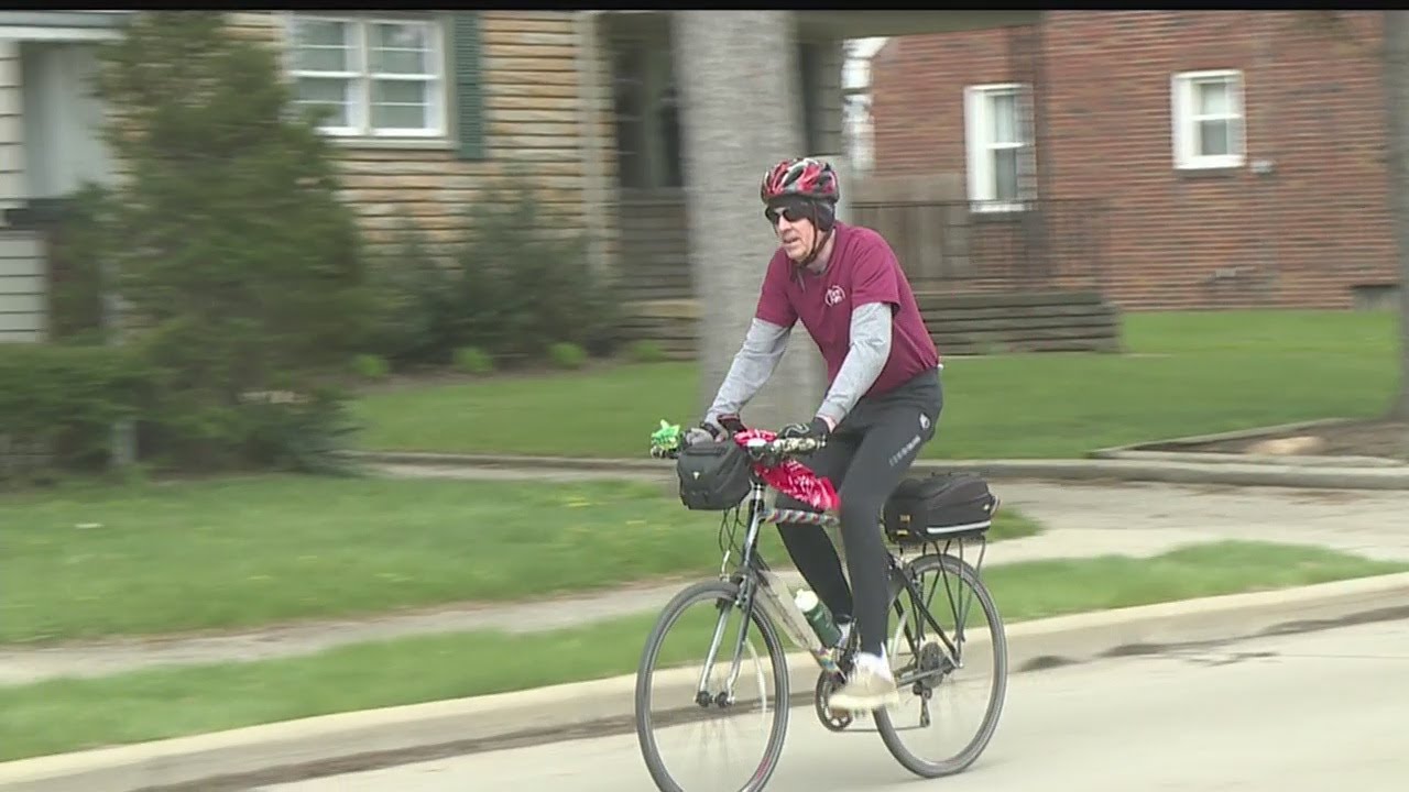 Struthers businessman cycling into retirement to raise money for music school