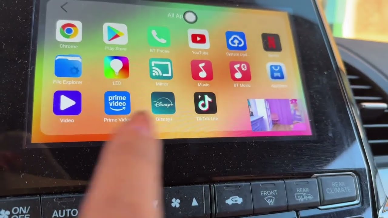 I tried the 4-in-1 Wireless CarPlay & Android Auto AI Box Stream
