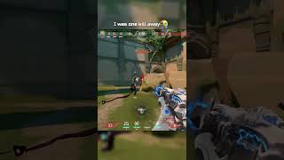 Deadlock did everything except get the ace🫠 #valorantclutchmoments #valorantshorts #valorantclips