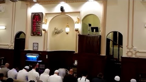 القارئ إلياس بخش صلاه العشاء والتراويح بمسجد معاذ بن جبل ١٩/٩/١٤٣٨