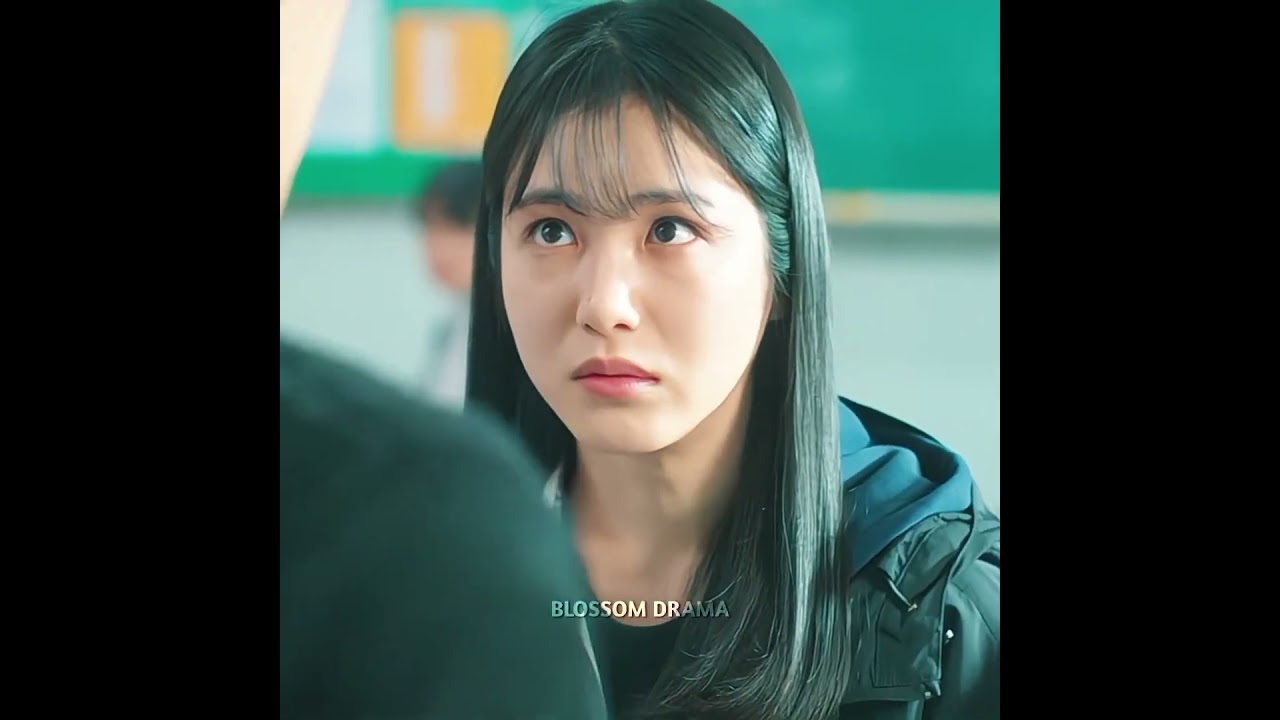 They are bad mouthing about her brother she stood up, and her friends backed her up😤 