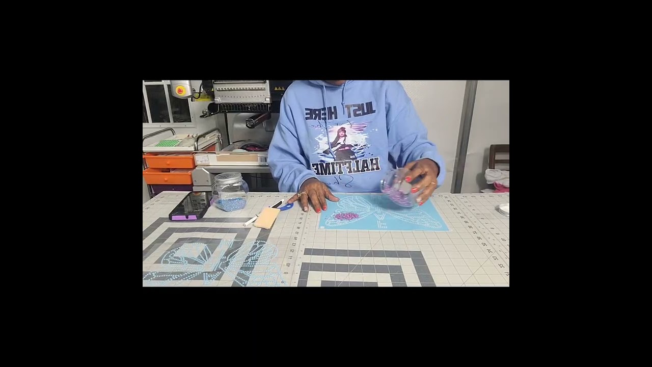 SMALL BUSINESS VOLG/ RHINESTONE SHIRT 