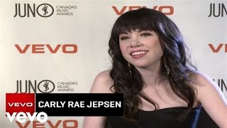 Carly Rae Jepsen - Vevo News Interview